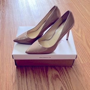 Jessica Simpson pumps size 6 w box